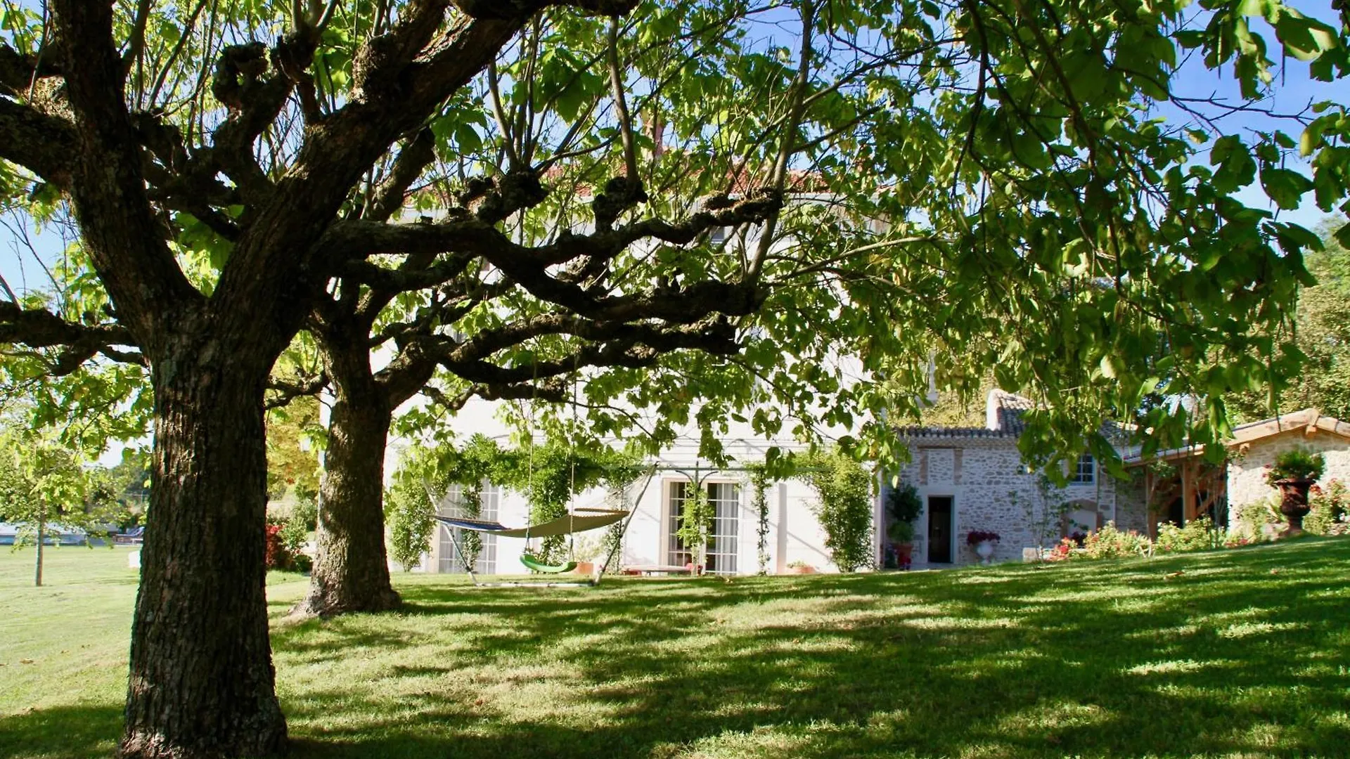 Domaine De Bonaveau Barcelonne  0*, Barcelonne (Drome)